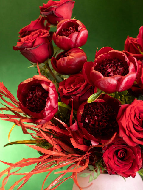 Fall in Love with Exclusive Floral Valentine Blooms