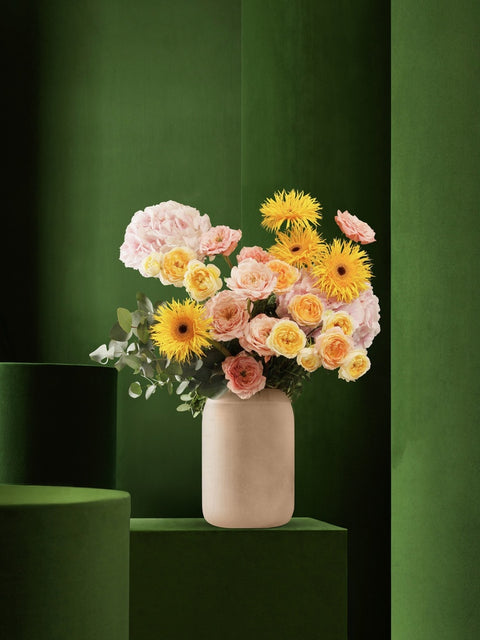 PEACHES AND CREAM - BLISS FLOWER BOUTIQUE
