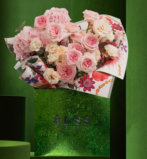 BABY PINK STRAWBERRY SWIRL - BLISS FLOWER BOUTIQUE