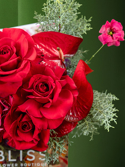 MULLED CRANBERRY HEARTS (STURION CAVIAR) - BLISS FLOWER BOUTIQUE